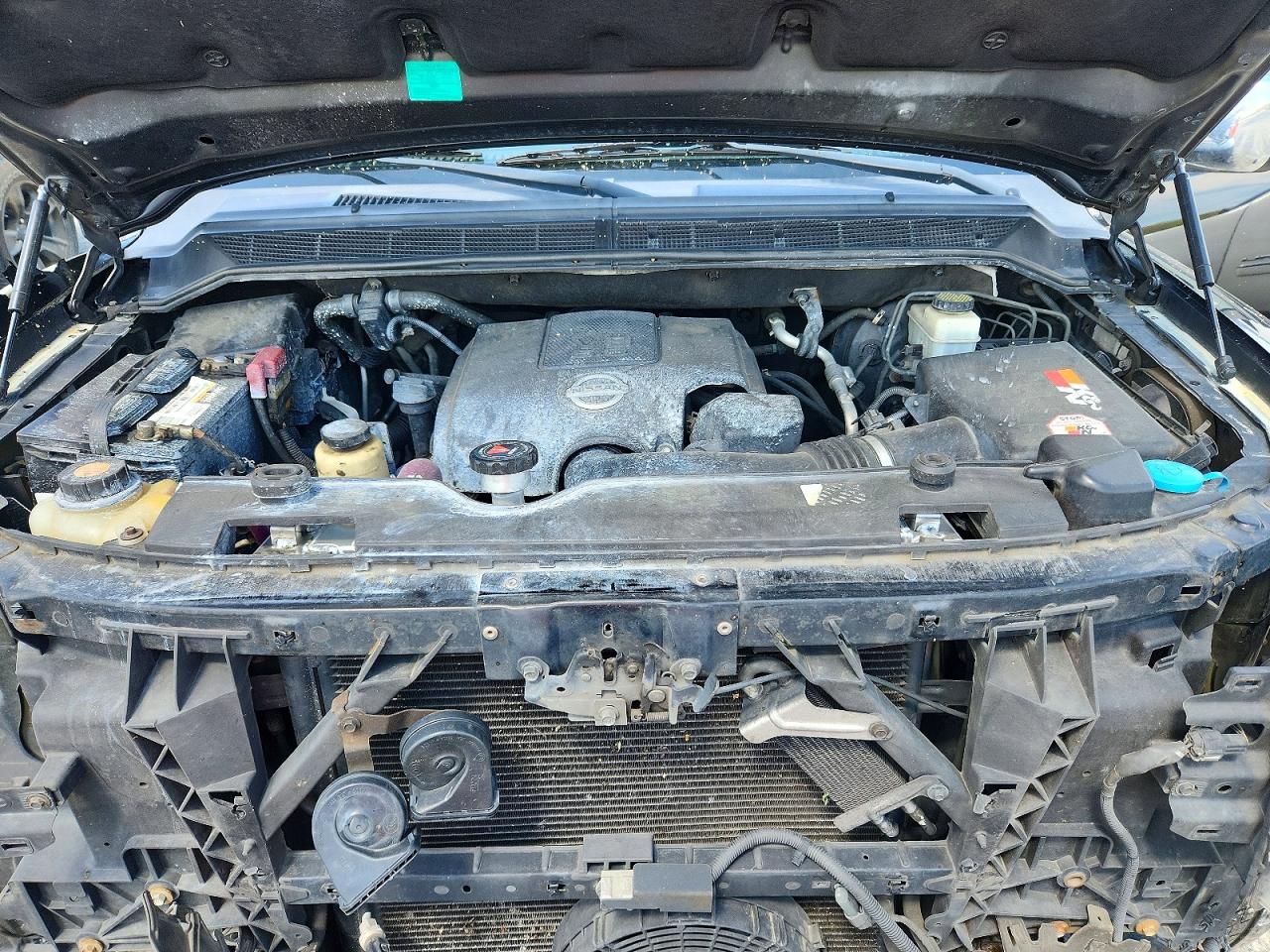 Nissan Armada Platinum