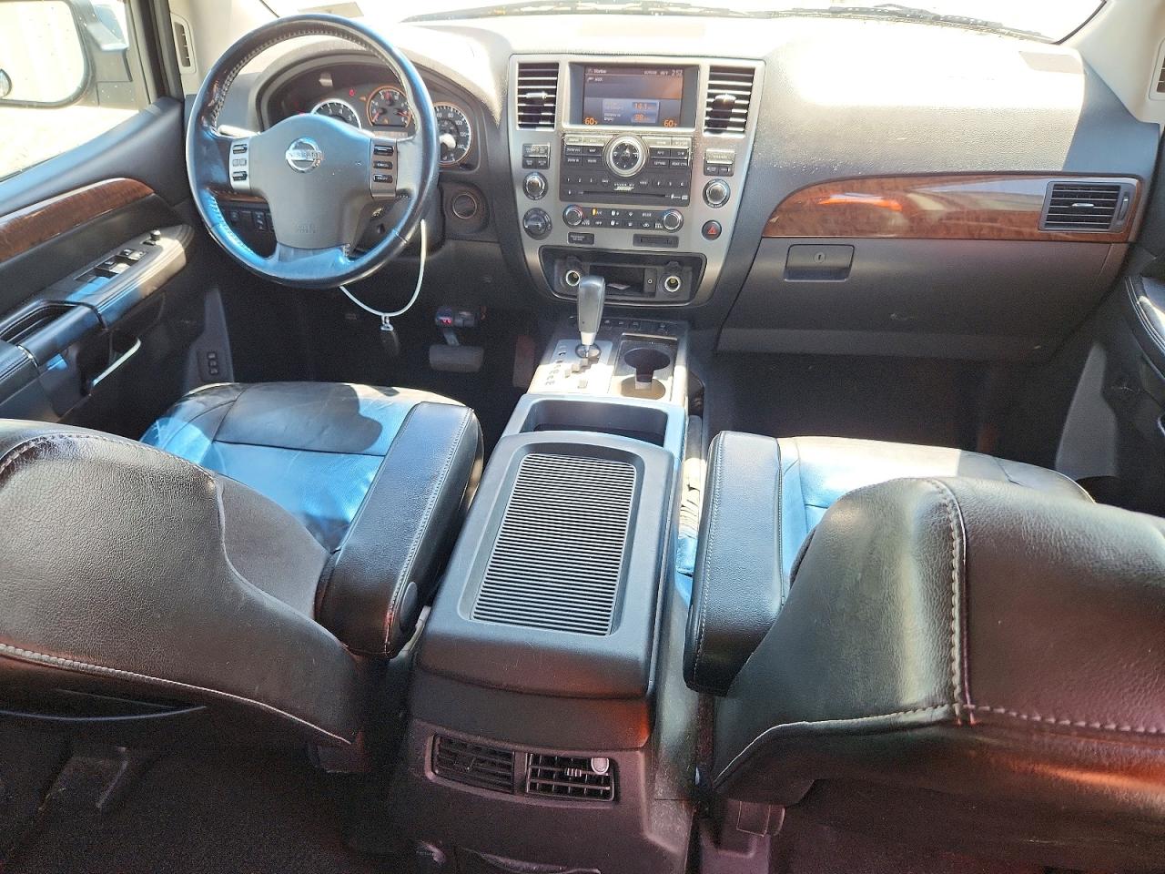 Nissan Armada Platinum
