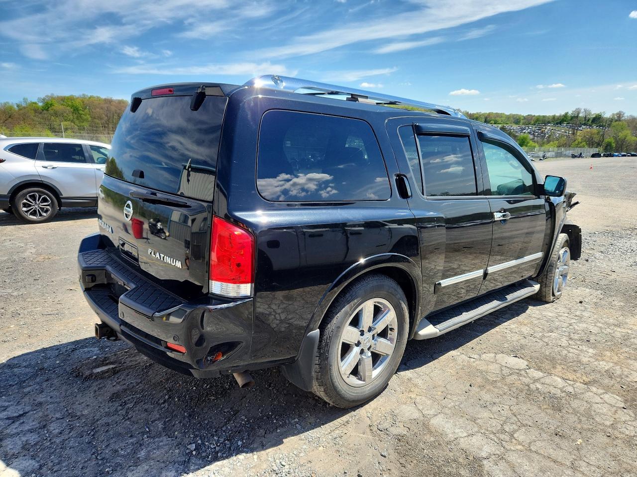 Nissan Armada Platinum