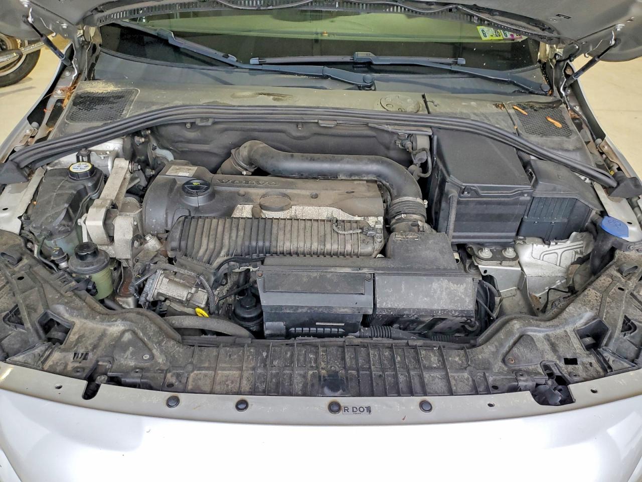 Volvo S60 T5