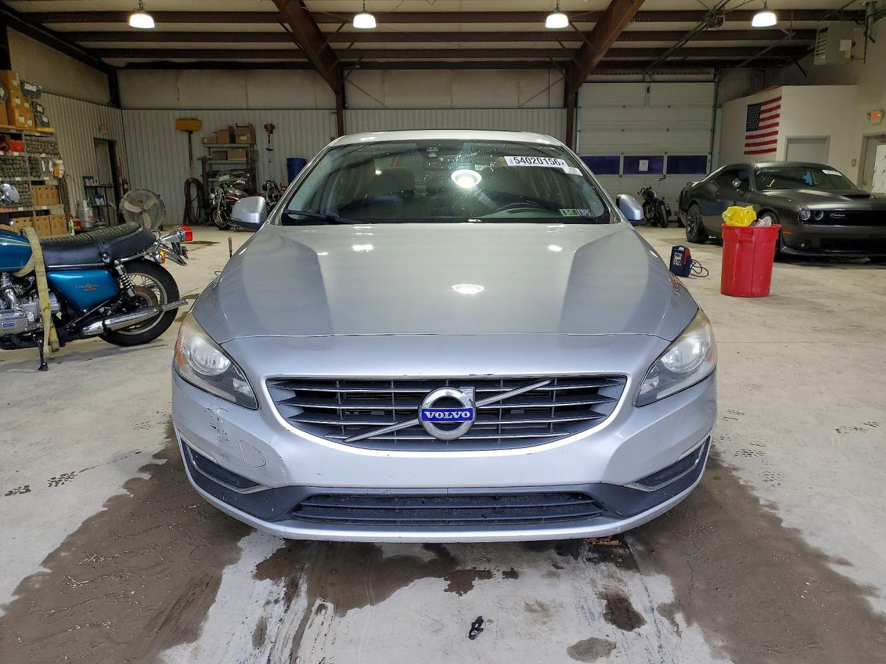 Volvo S60 T5