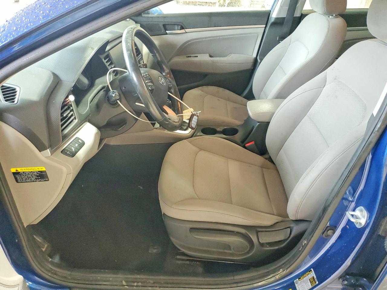 Hyundai ELANTRA Value Edition