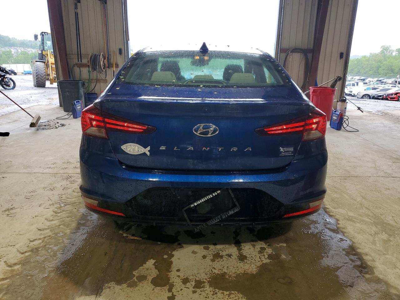 Hyundai ELANTRA Value Edition
