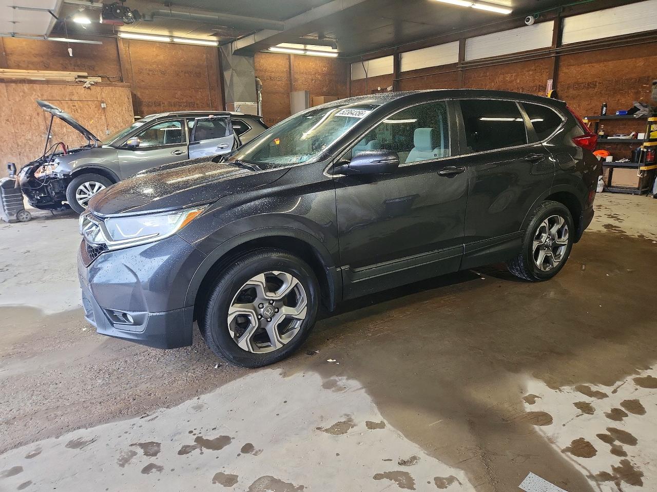 Salvage Honda Crv Image