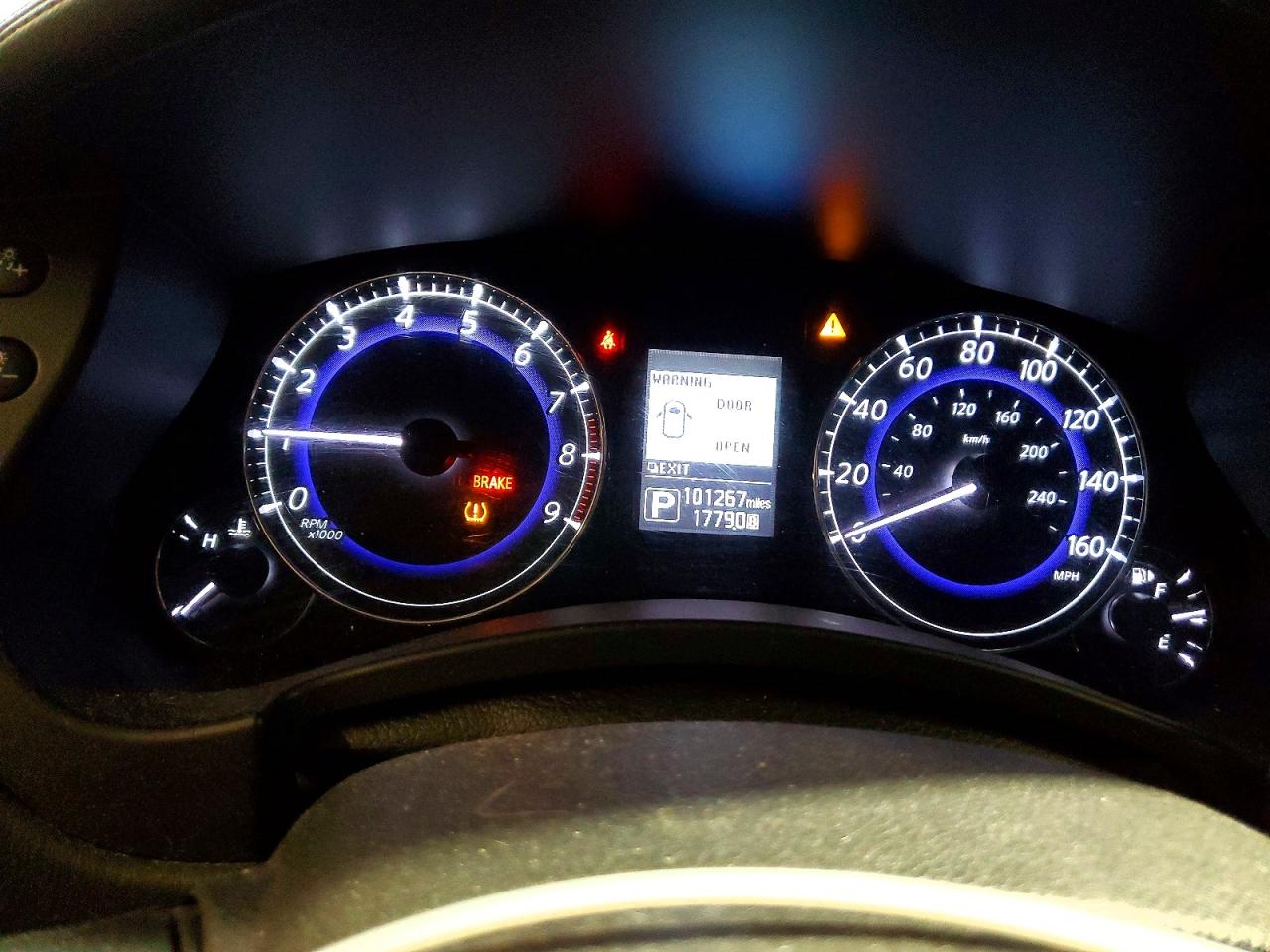 INFINITI Qx Base
