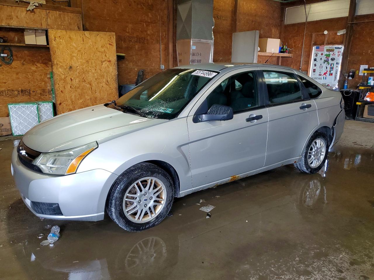 Salvage Ford Focus Image