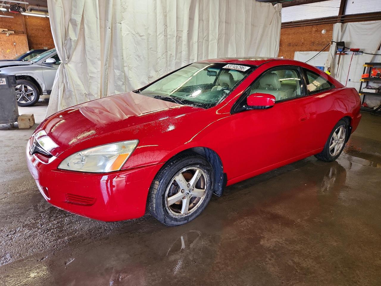 Salvage Honda Accord Image