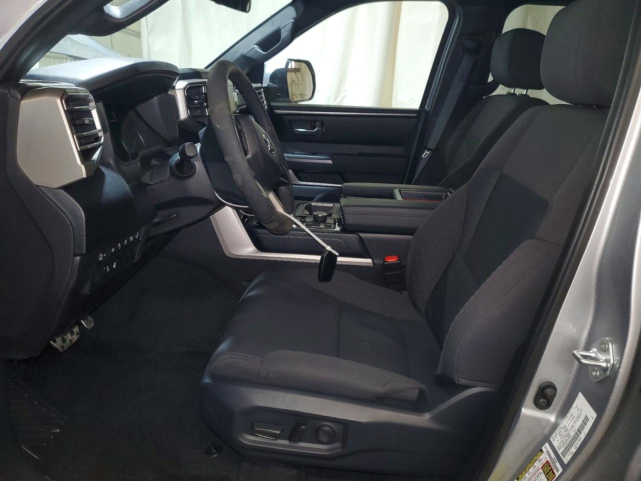 Toyota Tundra Sr5