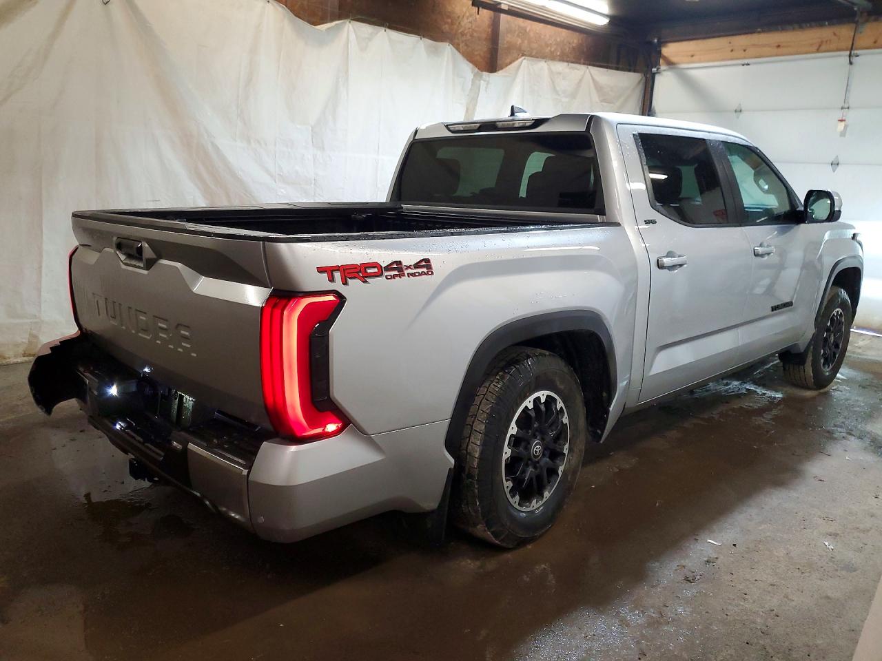 Toyota Tundra Sr5