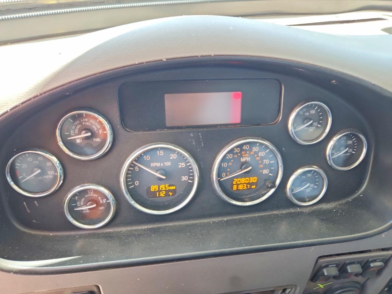 Peterbilt 337