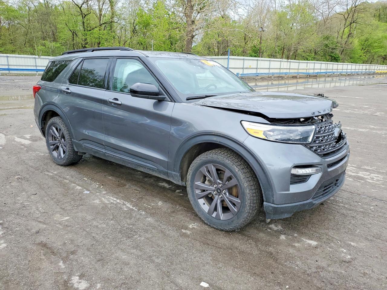 Ford Explorer Xlt