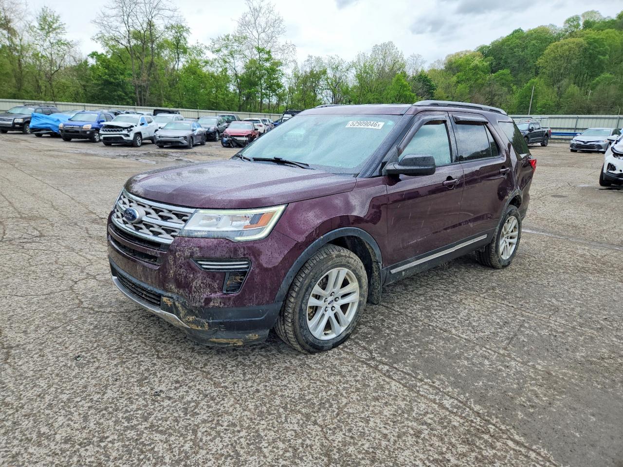 Salvage Ford Explorer Image