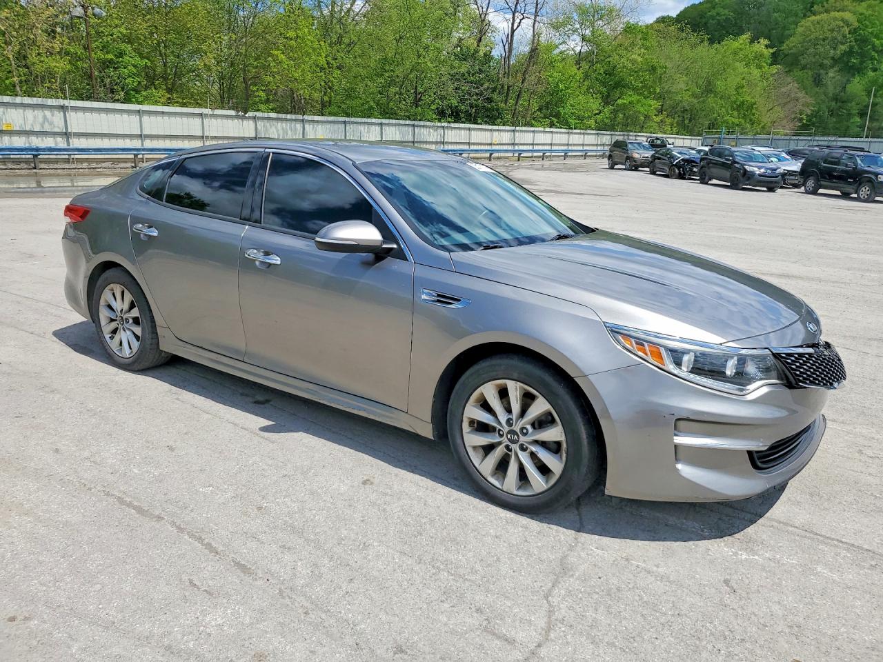 Kia Optima Ex