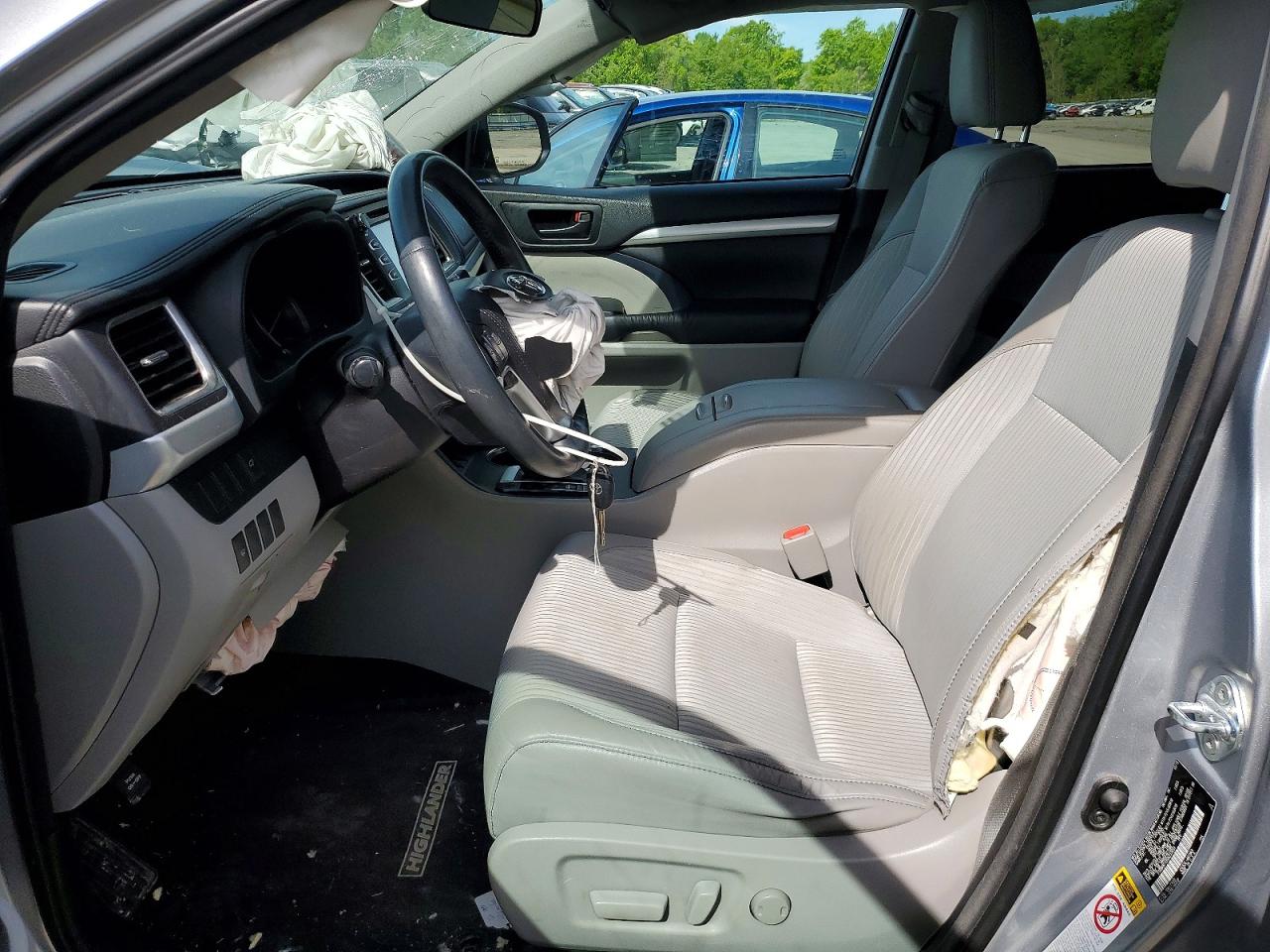 Toyota Highlander Le Plus