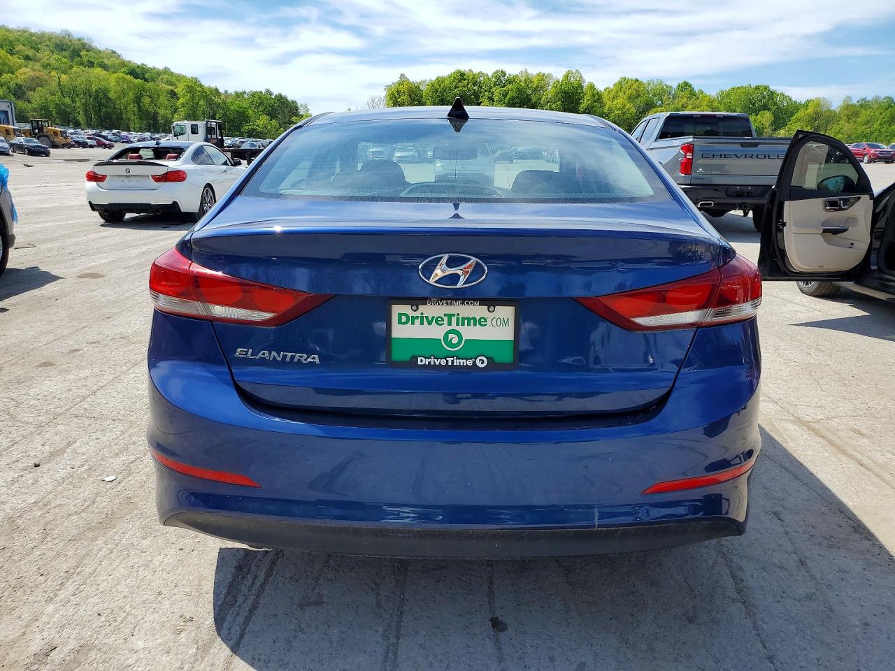 Hyundai ELANTRA Value Edition