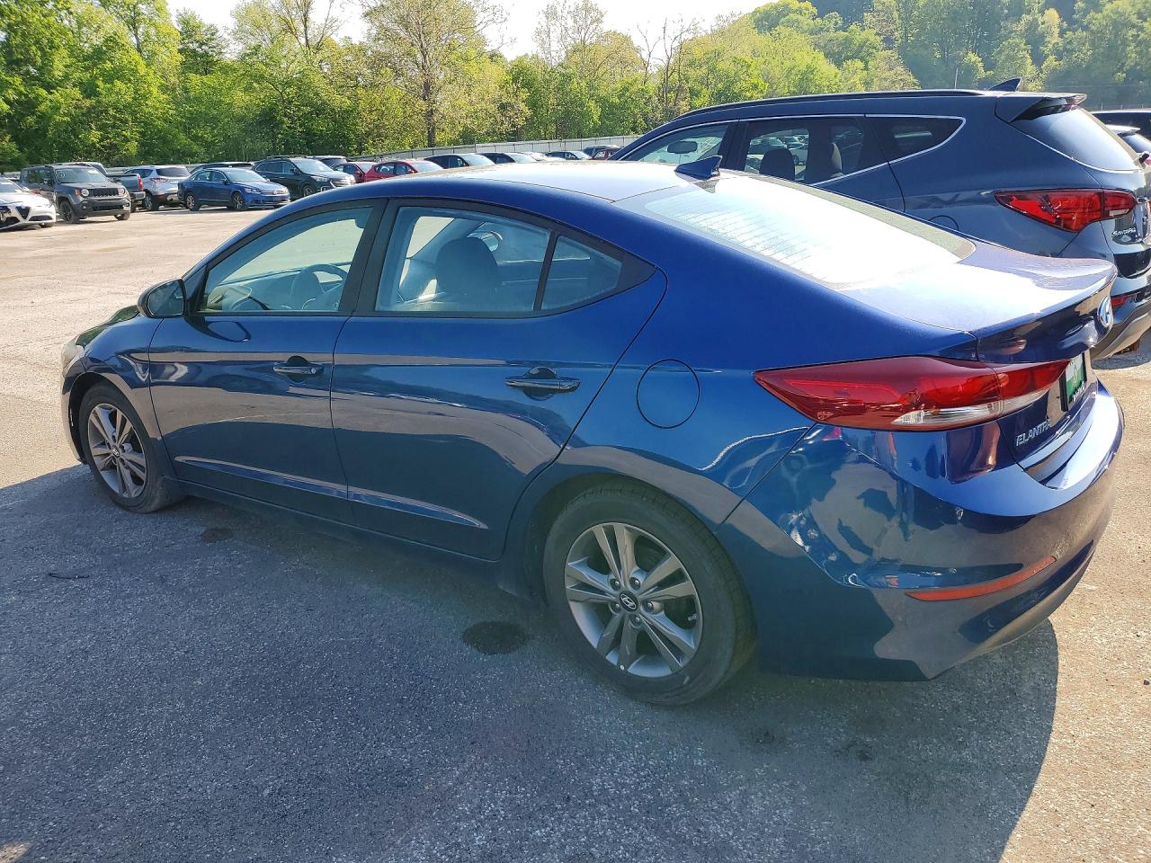 Hyundai ELANTRA Value Edition