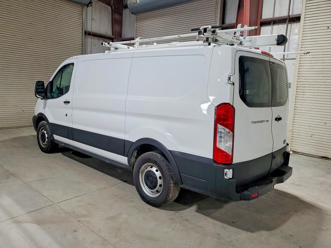 Ford Transit T-150