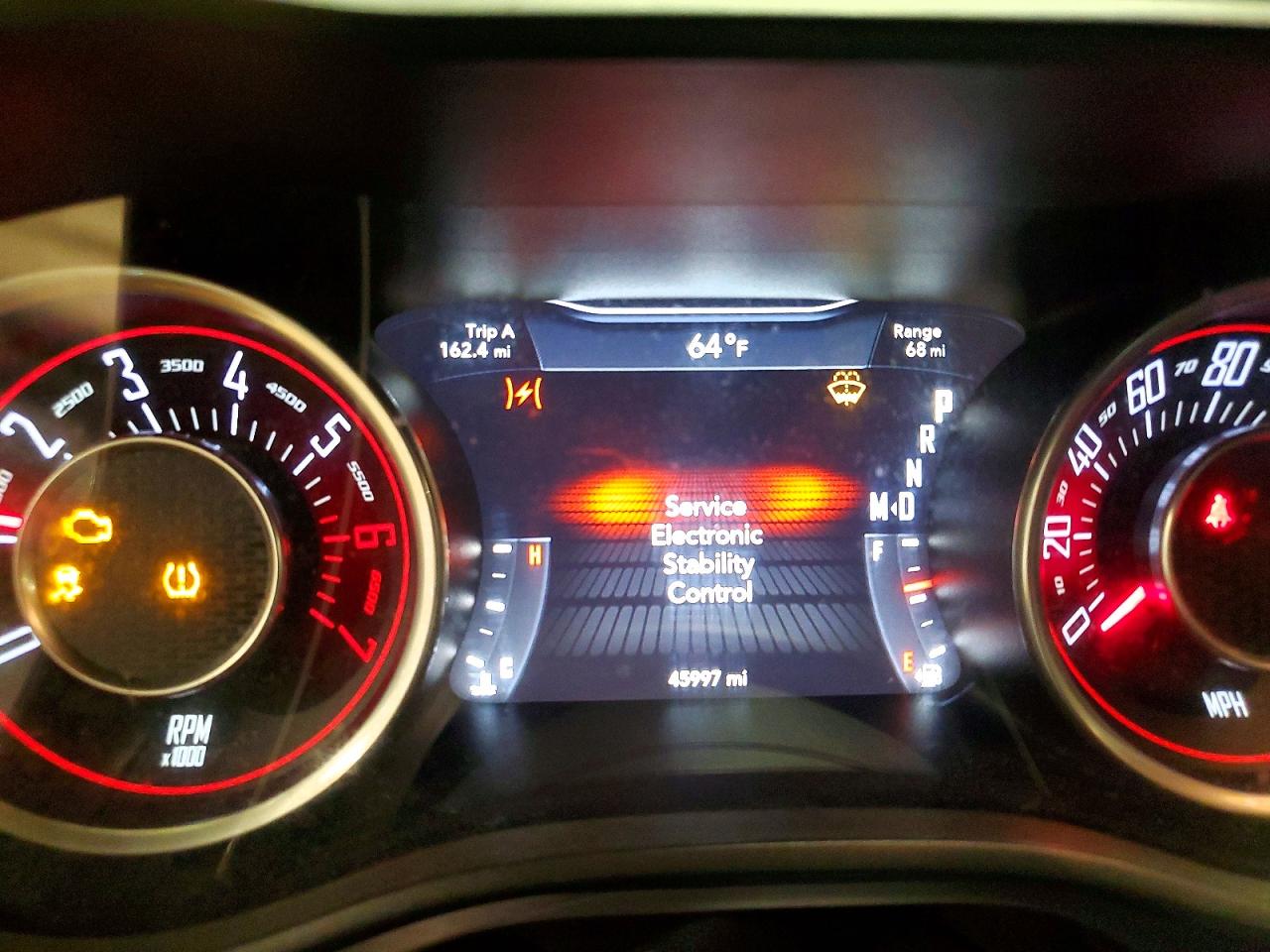 Dodge Challenger Sxt