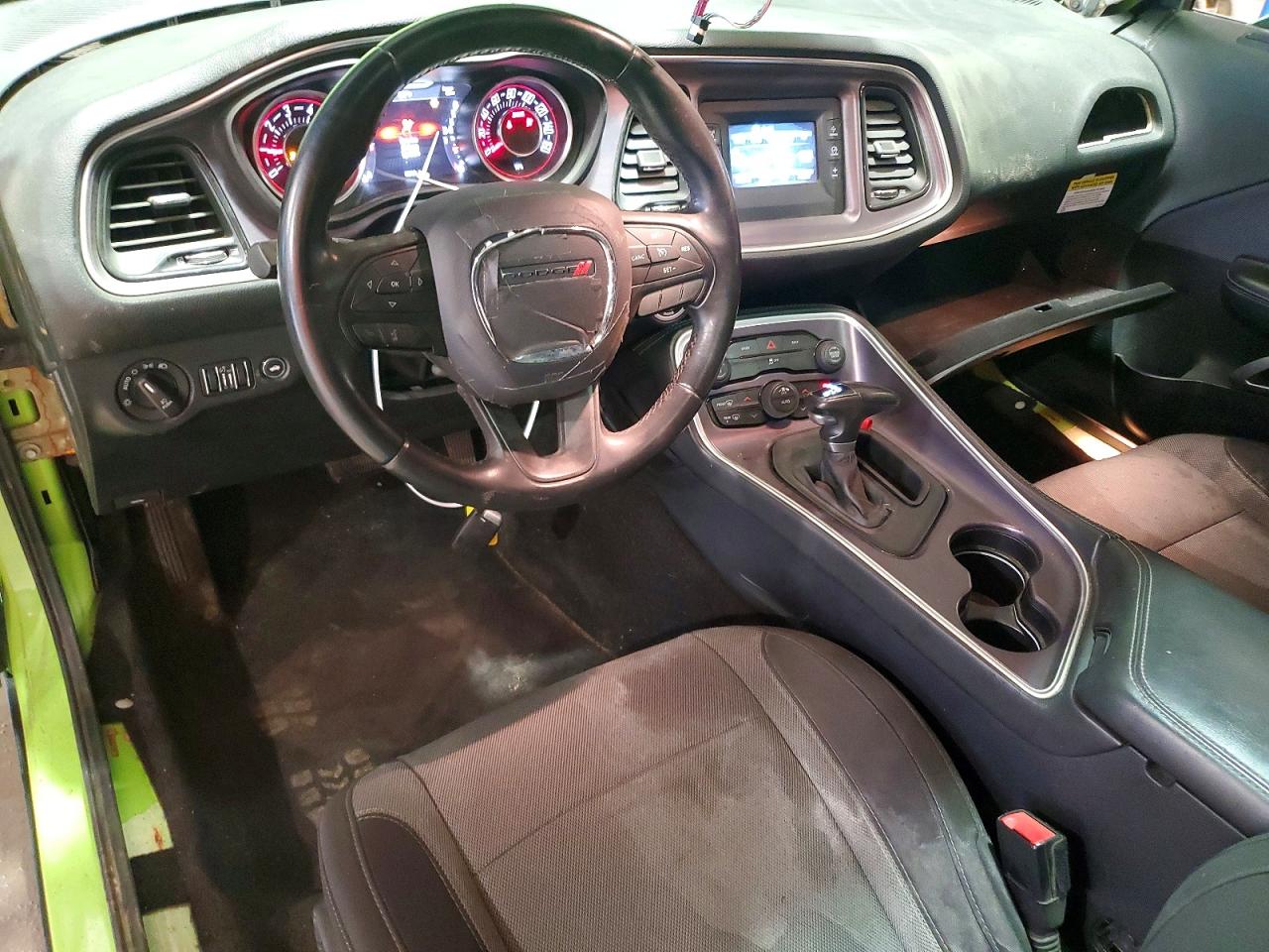 Dodge Challenger Sxt