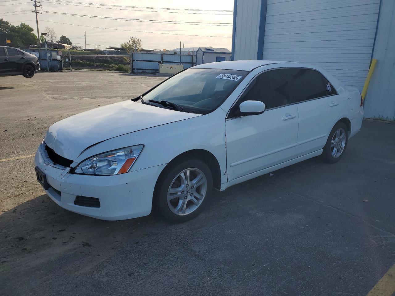 Salvage Honda Accord Image
