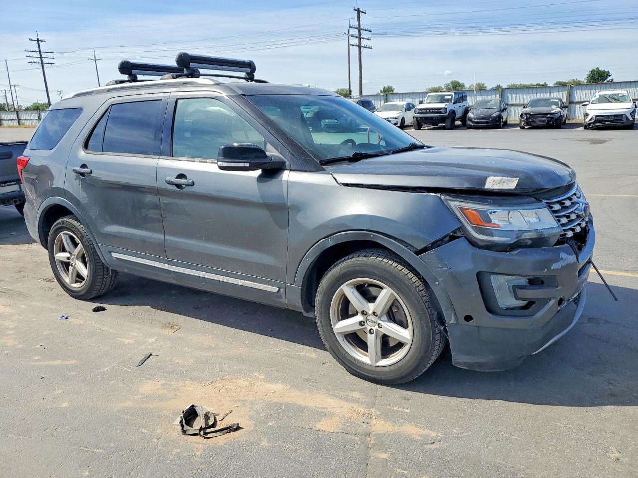 Ford Explorer Xlt