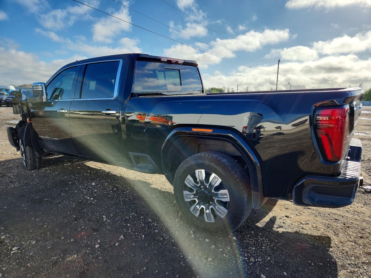 GMC Sierra K2500 Denali