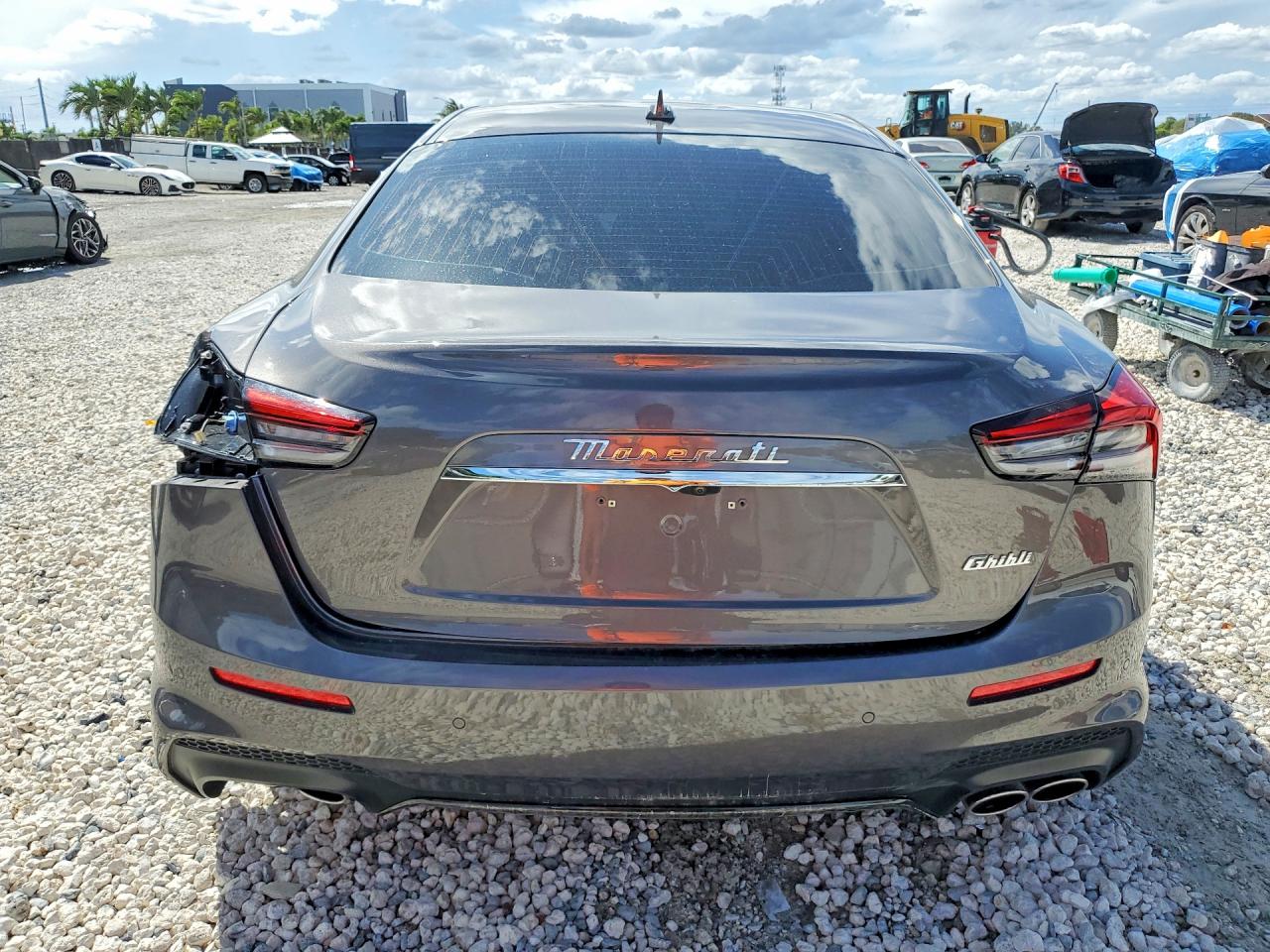 Maserati Ghibli Modena