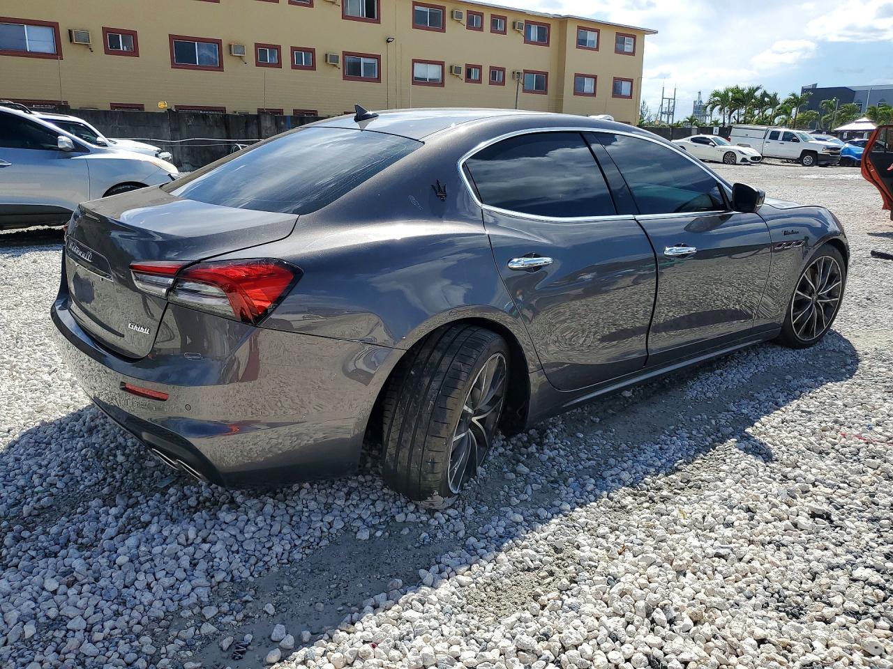 Maserati Ghibli Modena