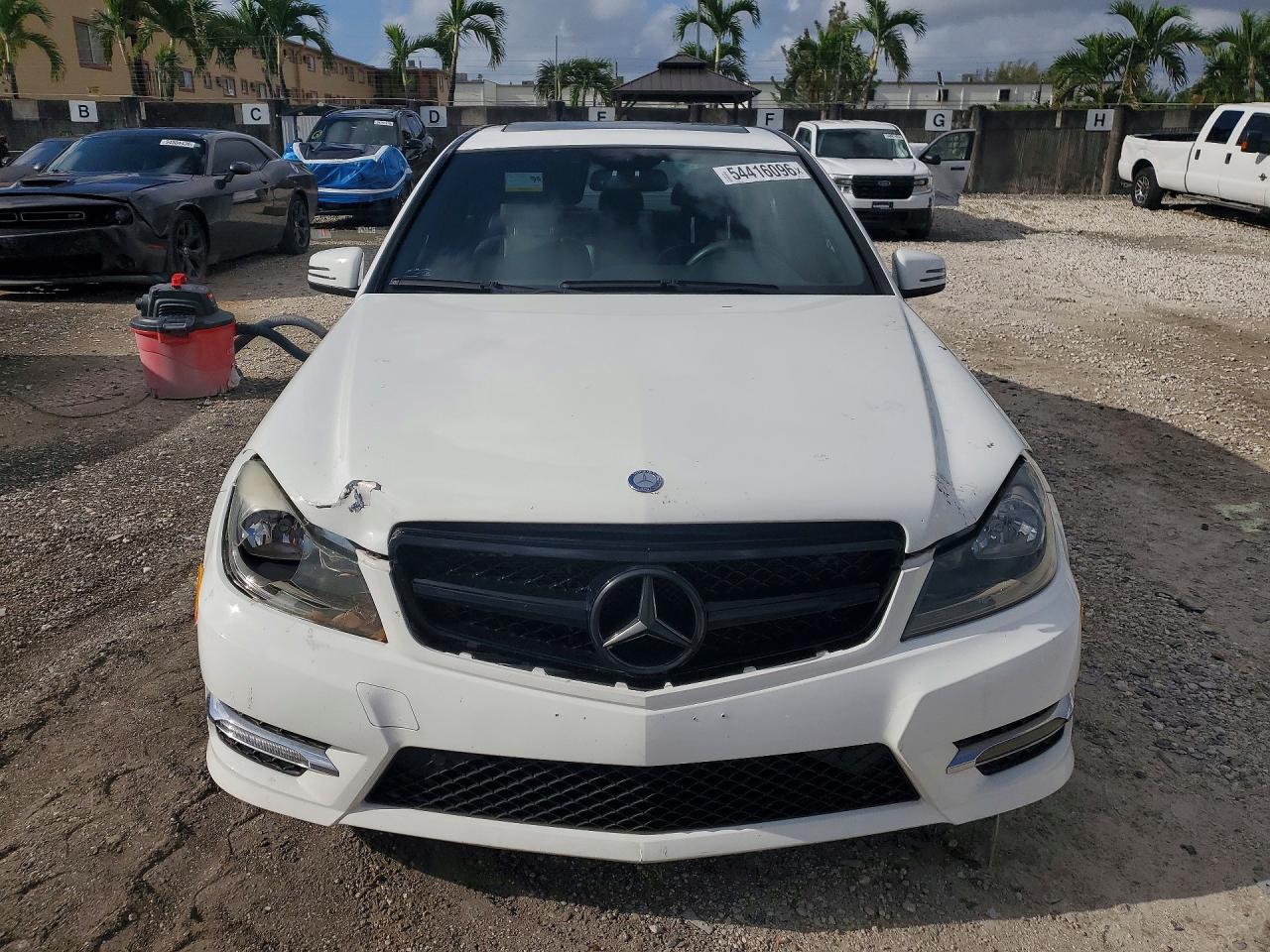 Mercedes-Benz C-Class 300 4matic