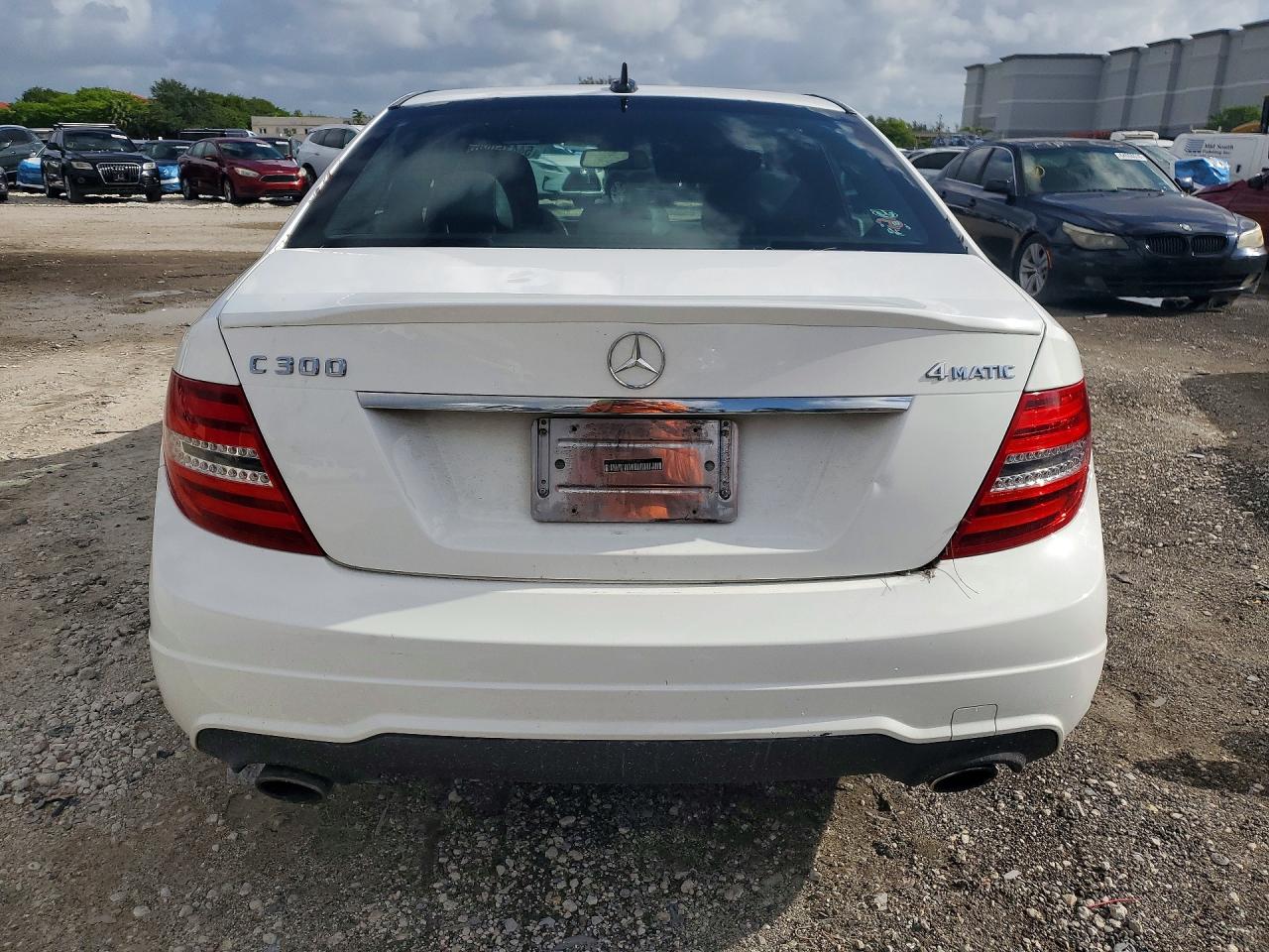 Mercedes-Benz C-Class 300 4matic