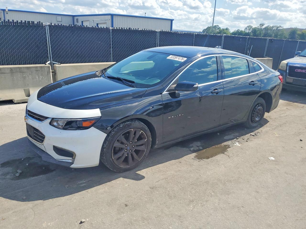 Salvage Chevrolet Malibu Image