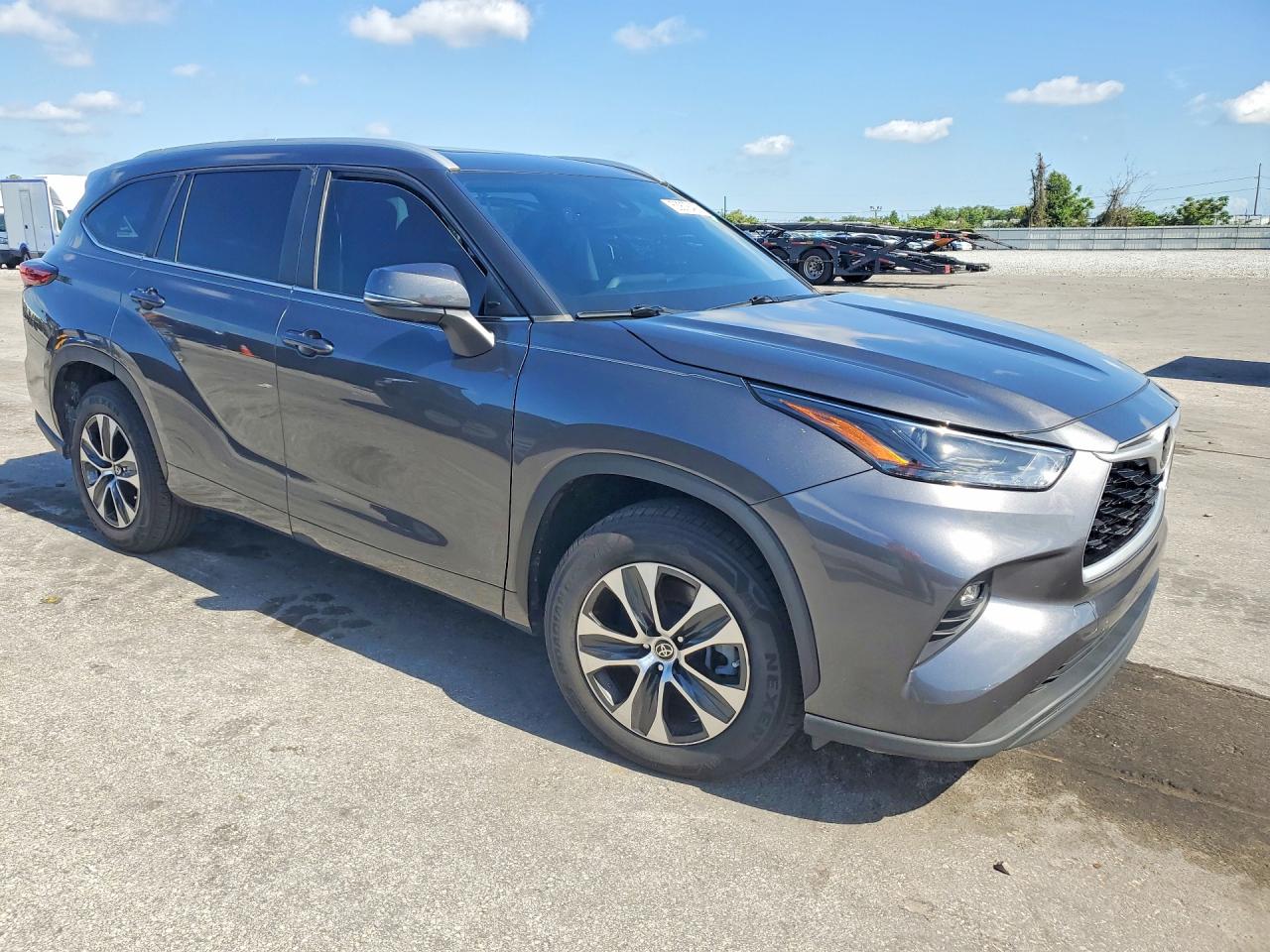 Toyota Highlander Xle