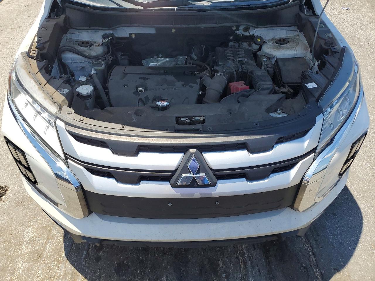 Mitsubishi Outlander Es