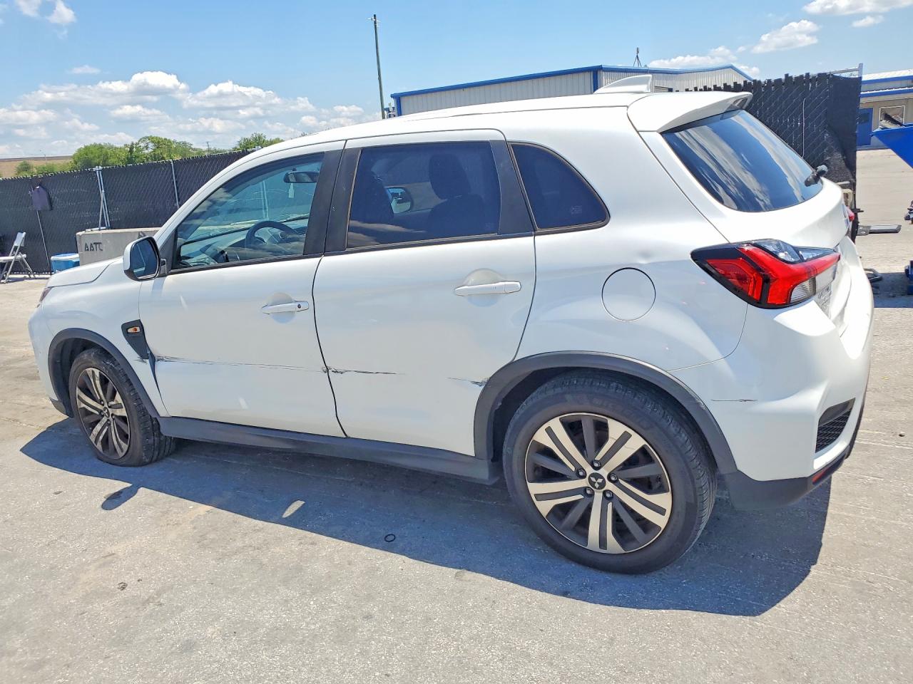 Mitsubishi Outlander Es