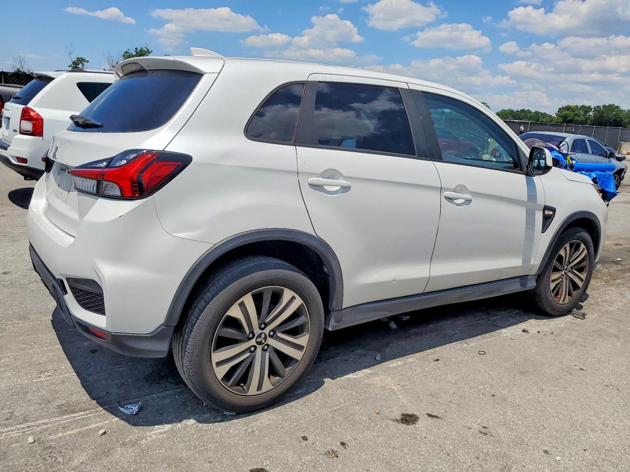 Mitsubishi Outlander Es