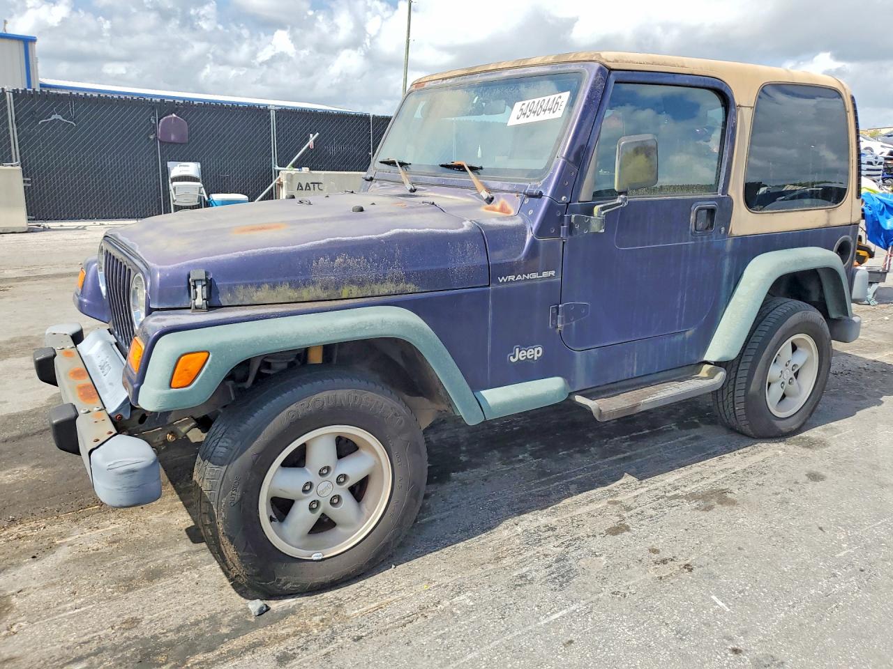 Salvage Jeep Wrangler Image