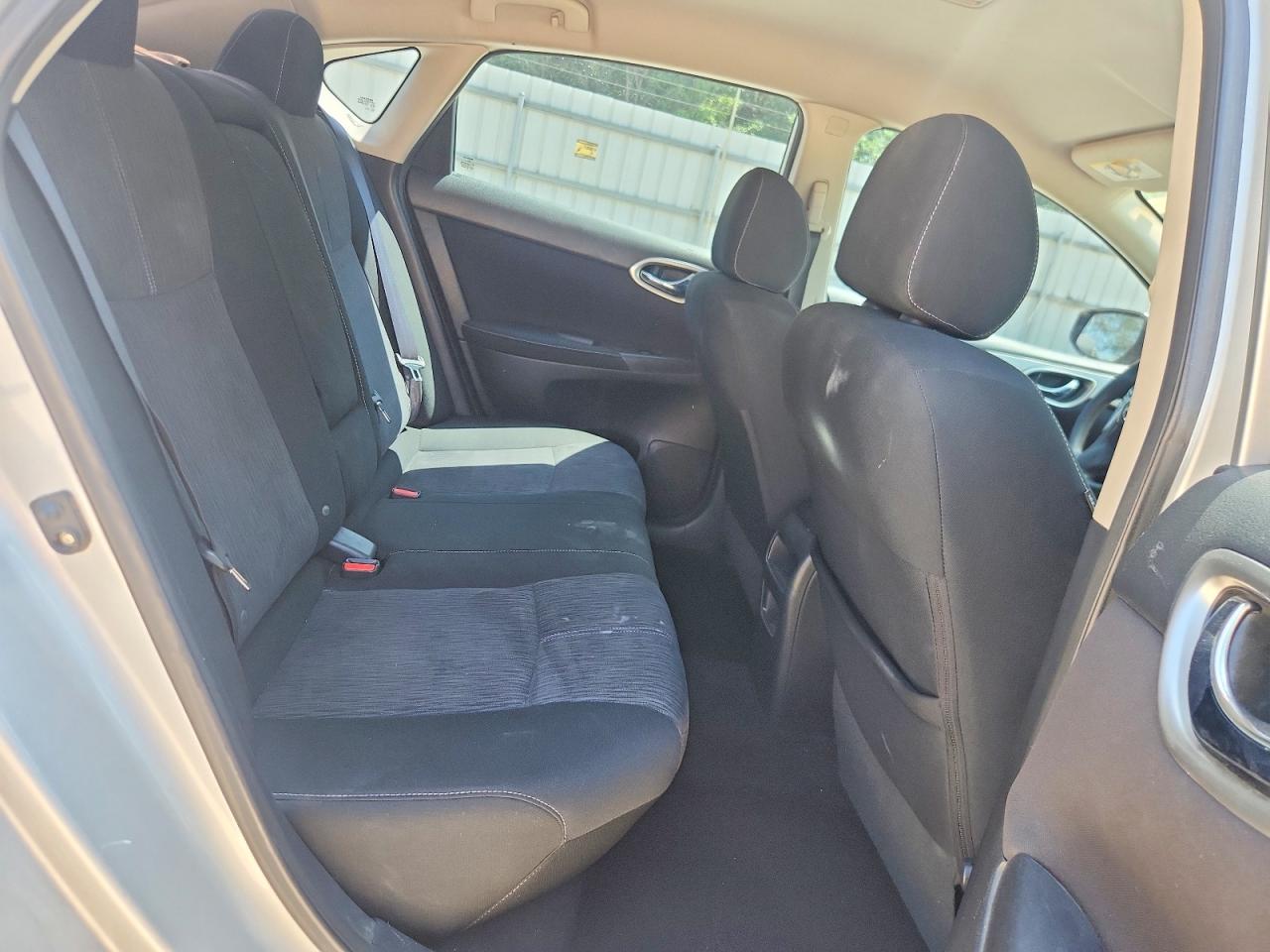 Nissan Sentra Sv