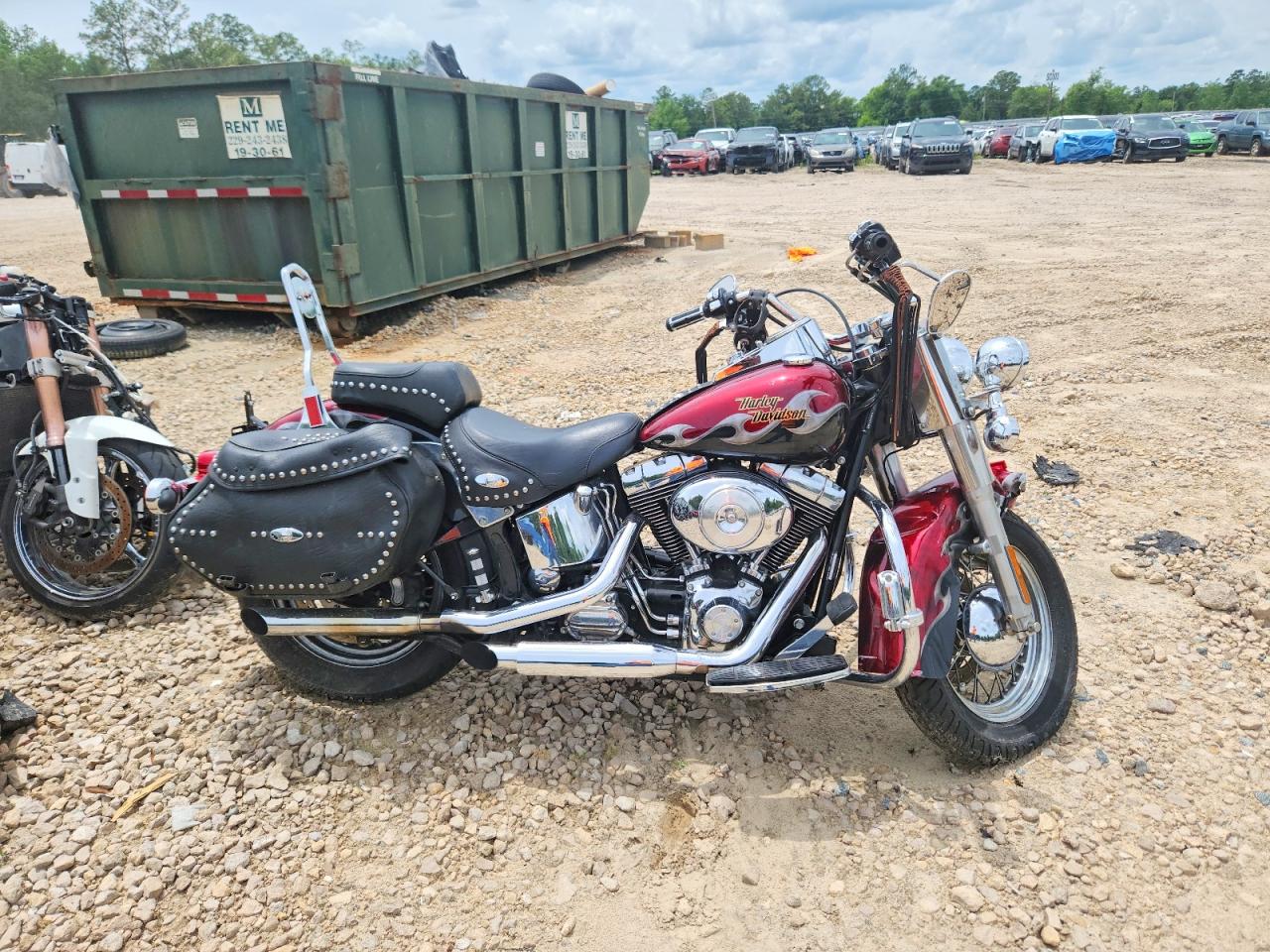 Salvage Harley-Davidson Fl Image