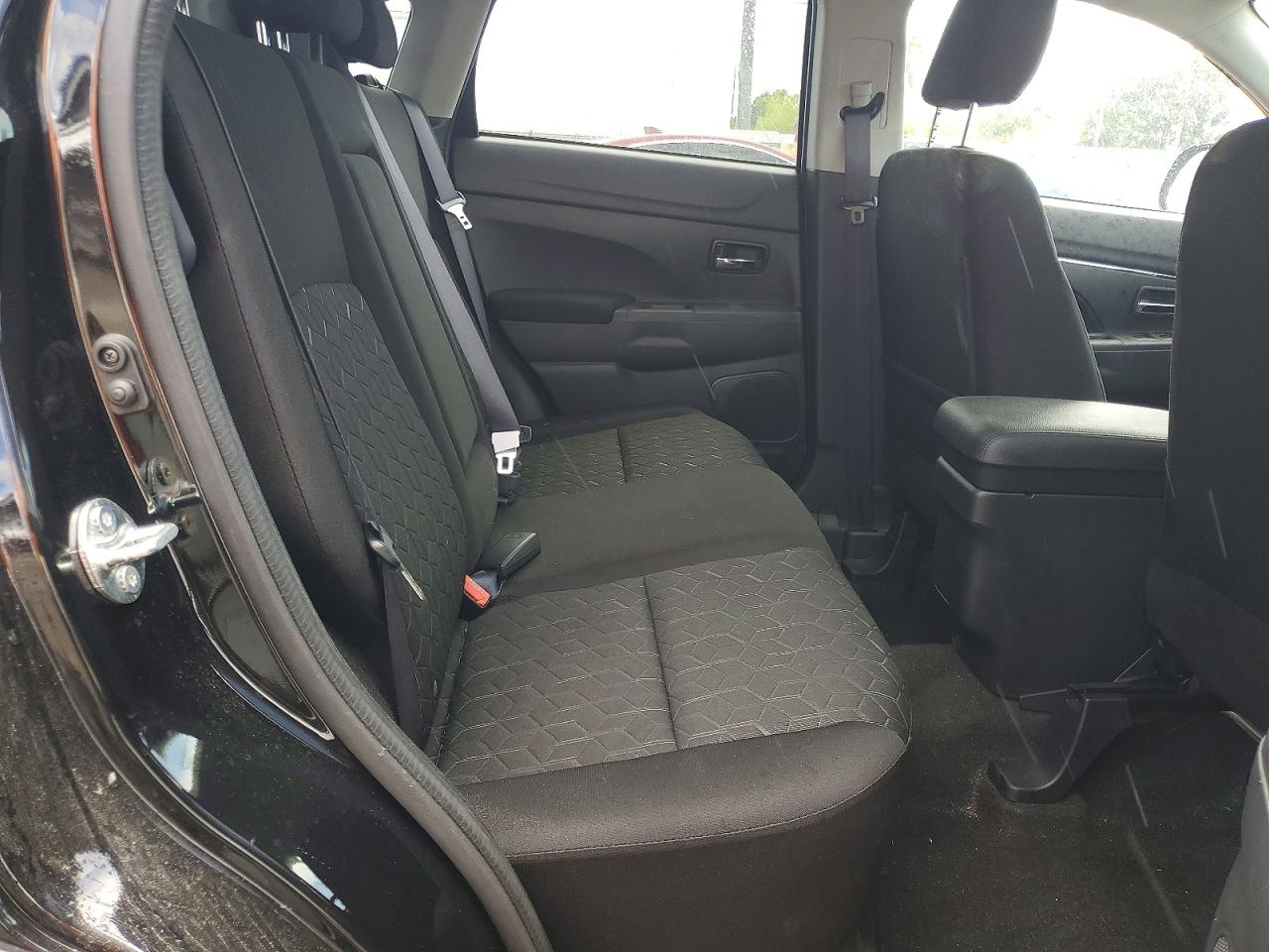 Mitsubishi Outlander S