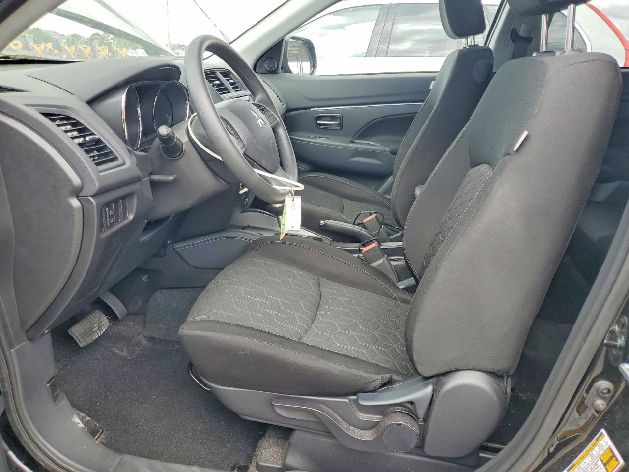 Mitsubishi Outlander S