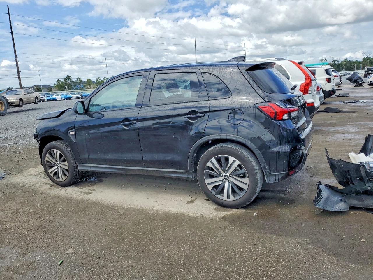 Mitsubishi Outlander S
