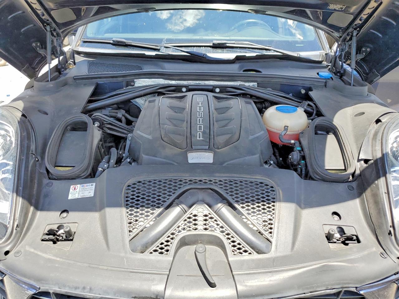 Porsche Macan S