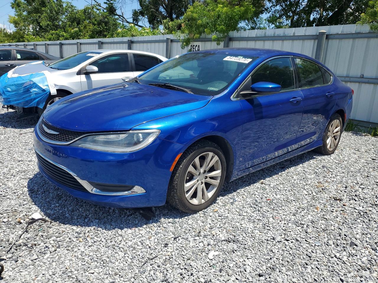 Salvage Chrysler 200 Image