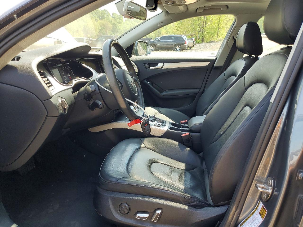 Audi A4 Premium S-line