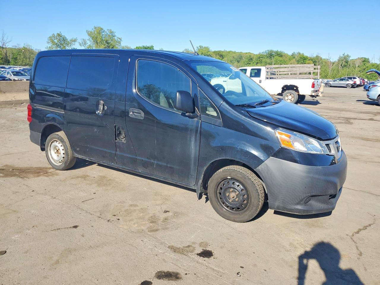 Nissan Nv S