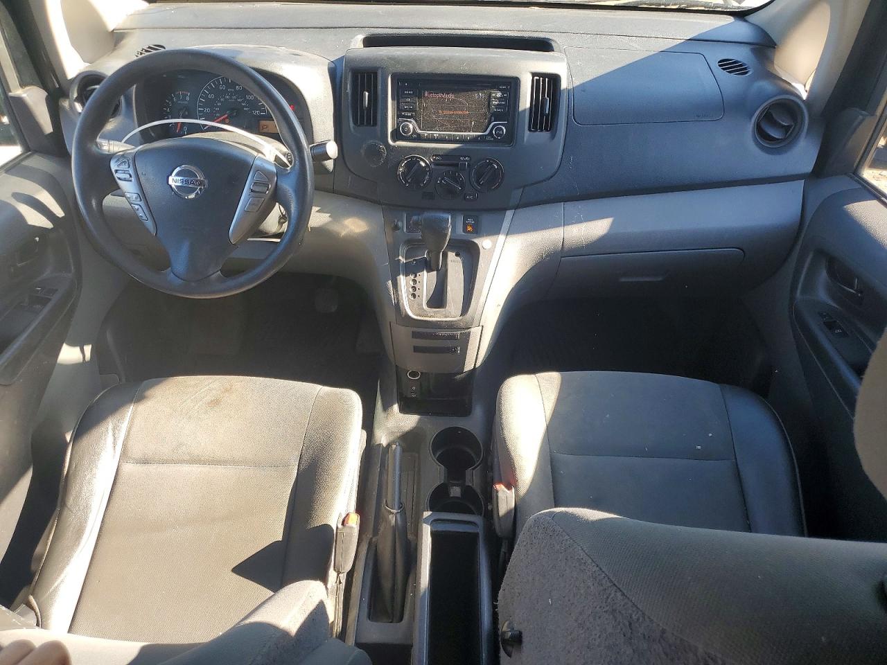 Nissan Nv S