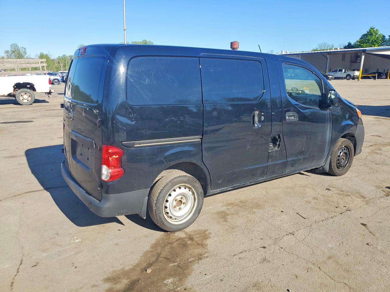 Nissan Nv S