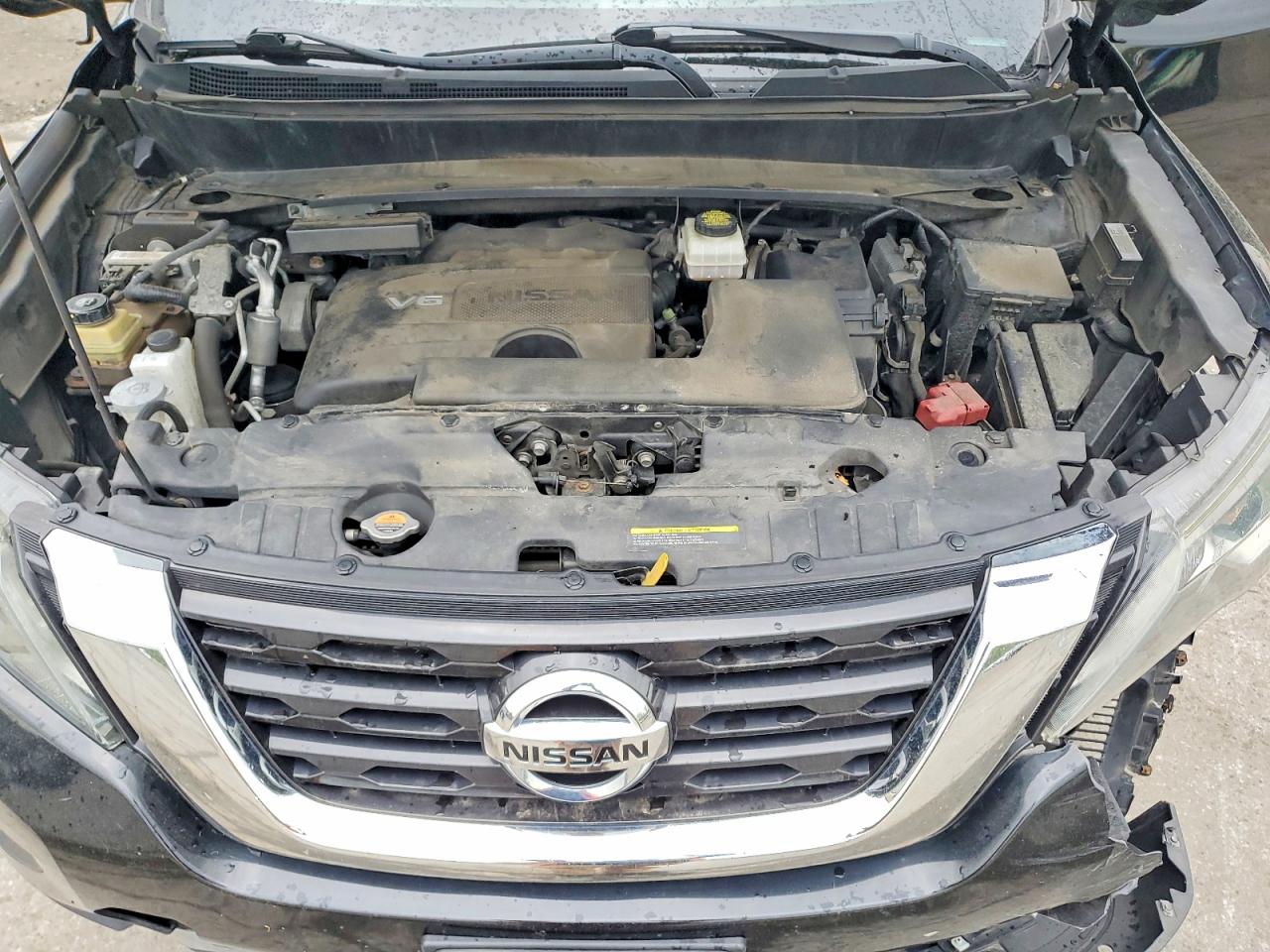 Nissan Pathfinder Sv