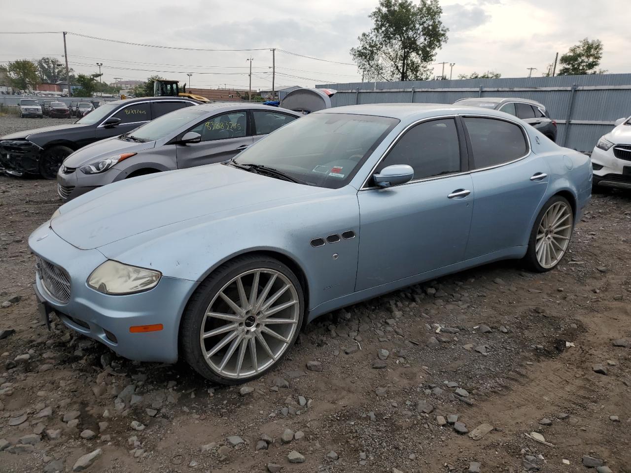 Salvage Maserati Quattropor Image