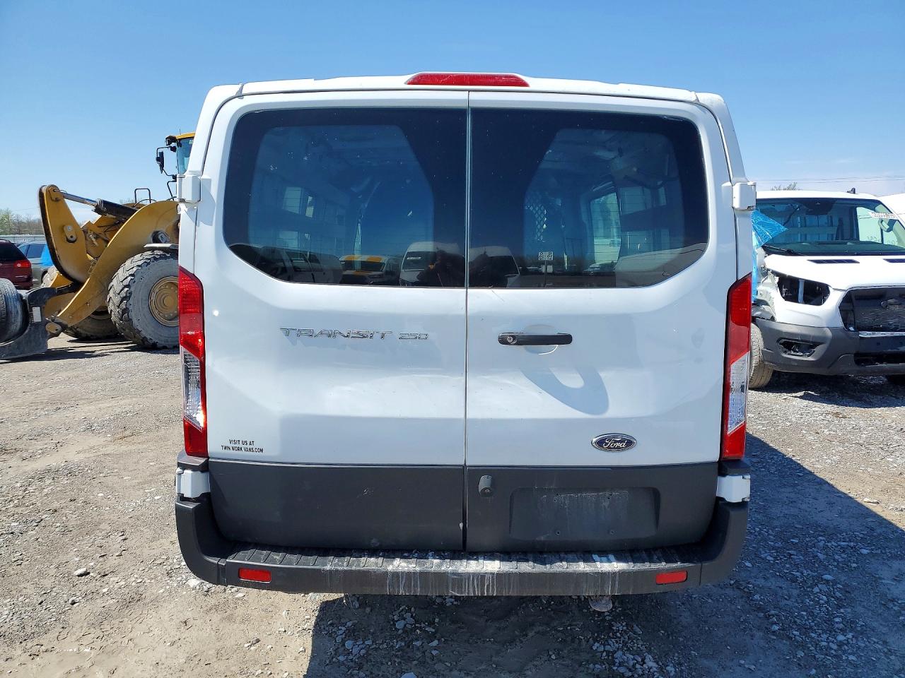 Ford Transit T-250